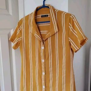 Yellow Vintage inspired pinstriped, button up coloured dress ( size medium, 4-6)